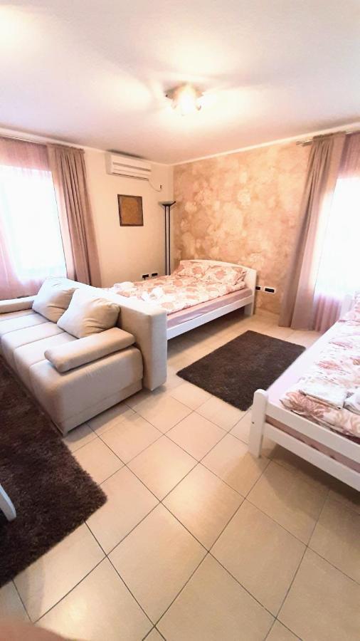 Apartman Marija 2 Srbobran Exterior photo